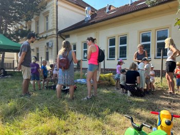 Připomeňme si akci Hravý Poníkov v Zahradě ve městě. obr. 102